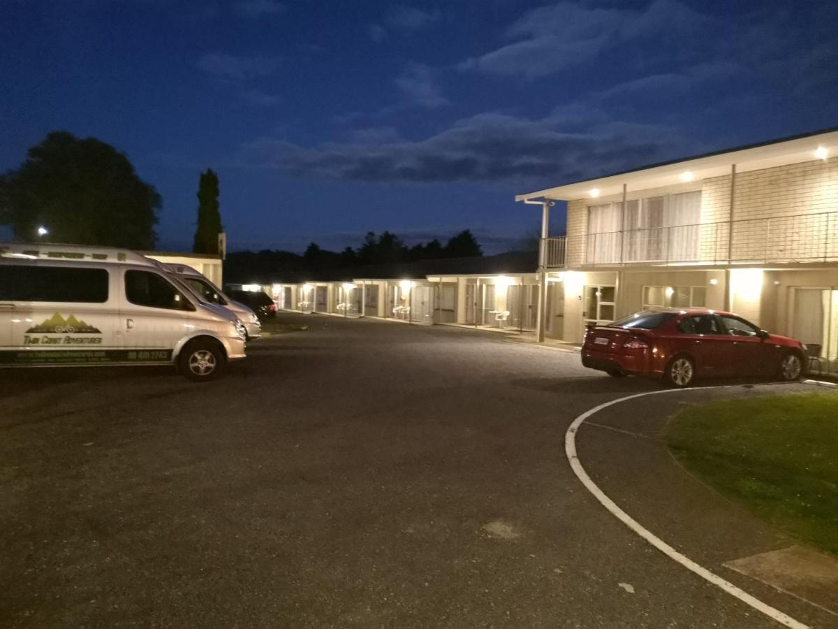 Motel Twin Coast Adventures Kaikohe Zewnętrze zdjęcie